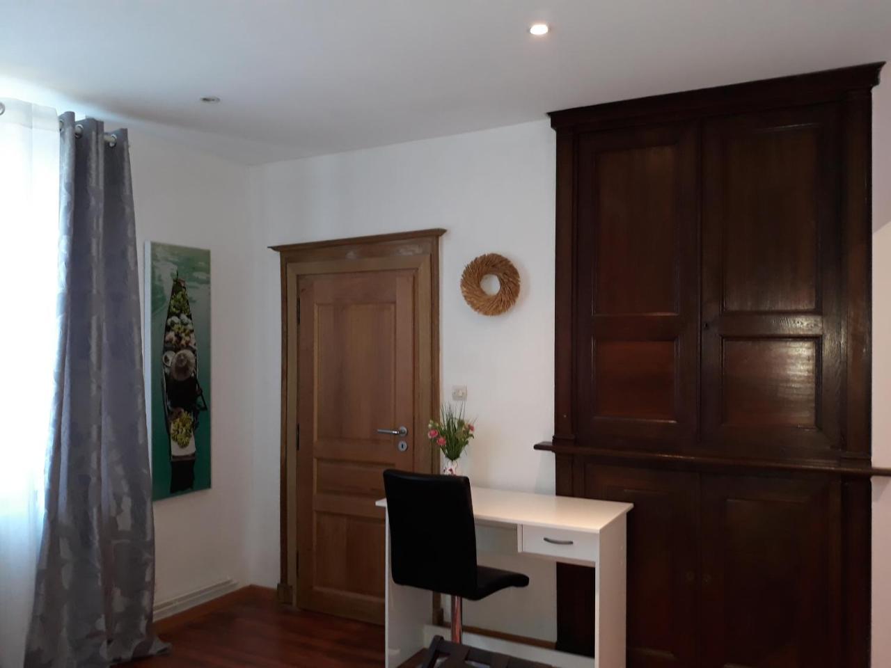 Bed And Breakfast "Le Moulin A Grains" Menil-la-Horgne Экстерьер фото